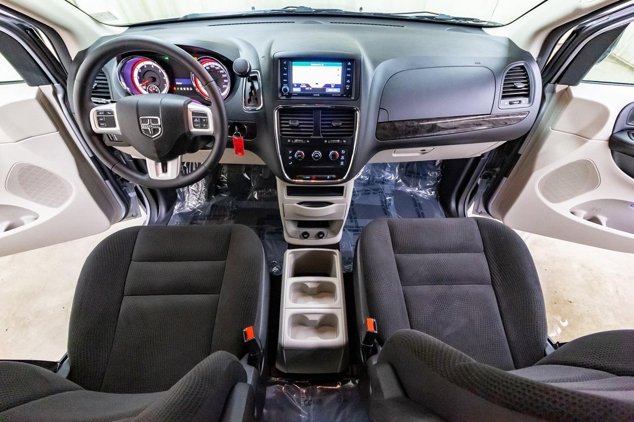 2017 Dodge Grand Caravan SXT Plus Nav BCam Red Deer AB