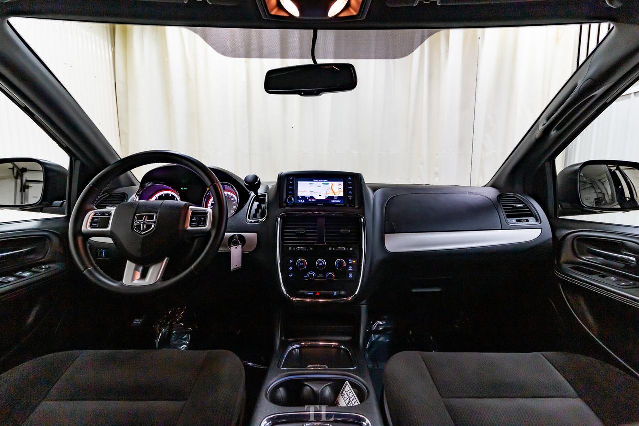 2017 Dodge Grand Caravan SXT Plus Nav BCam Red Deer AB