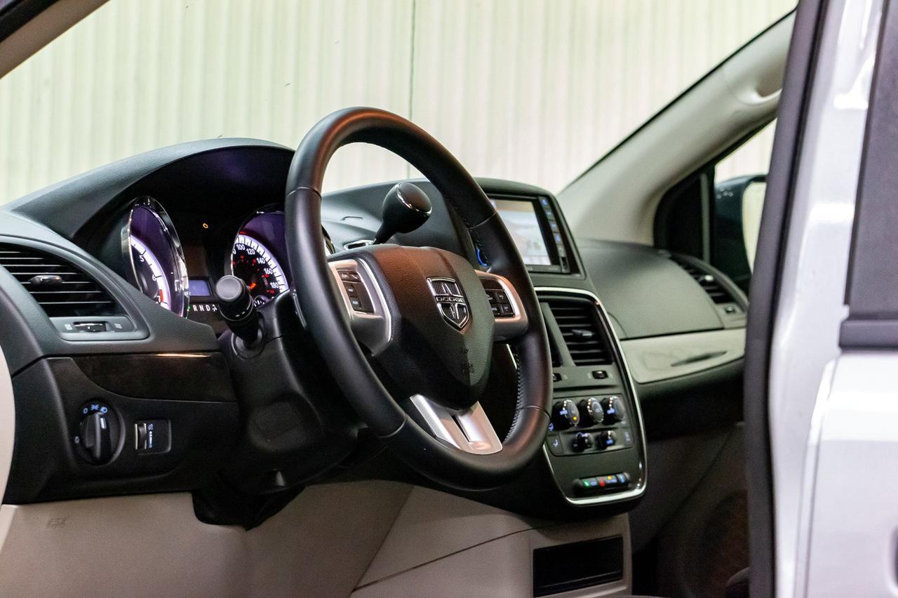 2017 Dodge Grand Caravan SXT Plus Red Deer AB