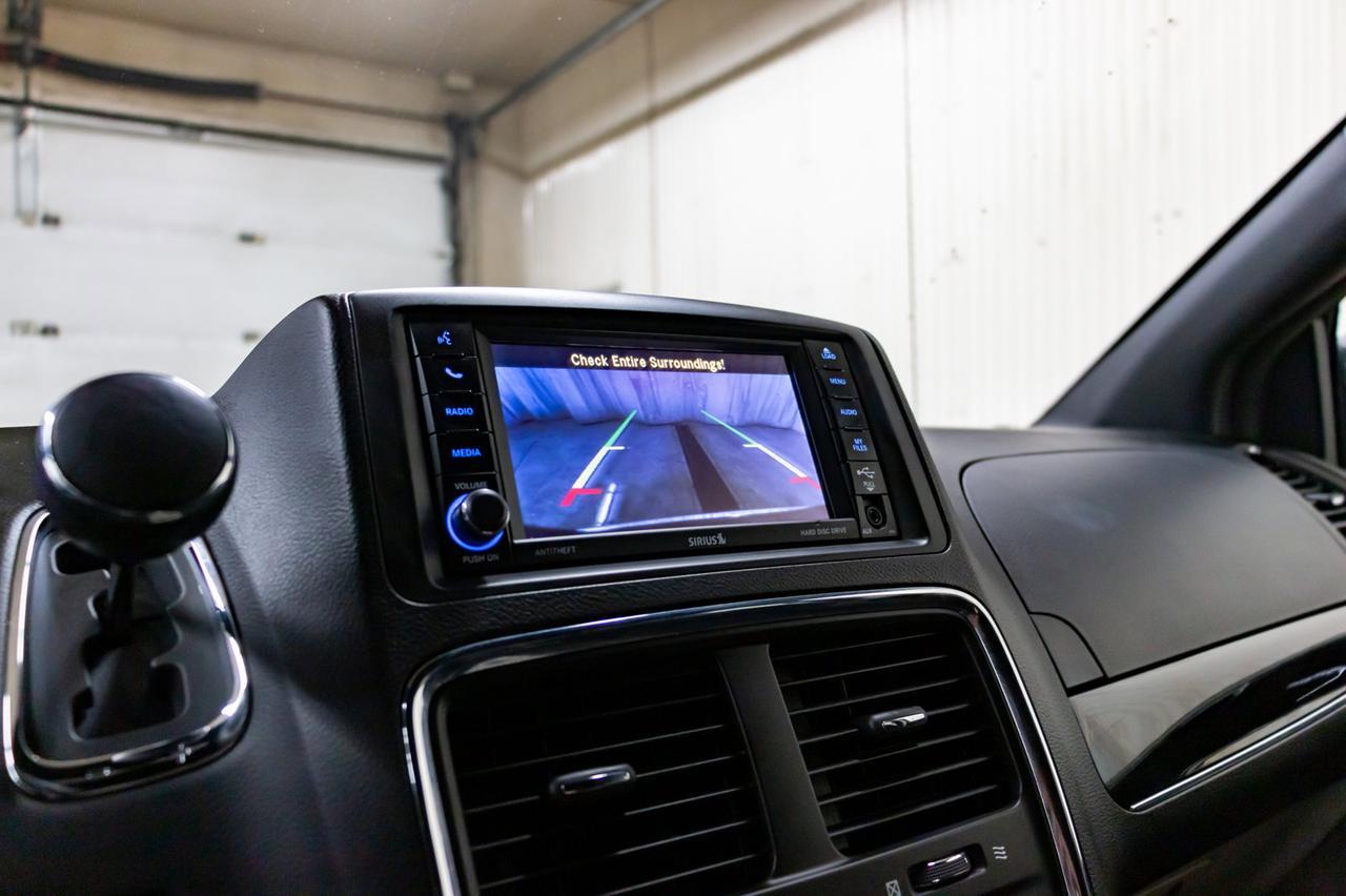 2017 Dodge Grand Caravan SXT Premium Plus Leather Nav DVD Red Deer AB