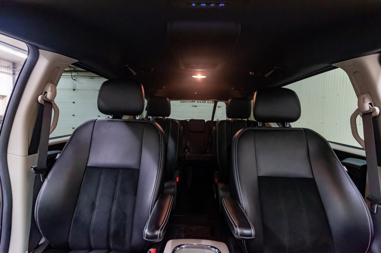 2017 Dodge Grand Caravan SXT Premium Plus Leather Nav DVD Red Deer AB