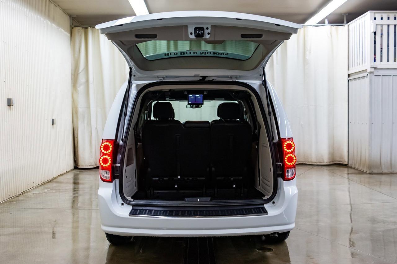 2017 Dodge Grand Caravan SXT Premium Plus Red Deer AB