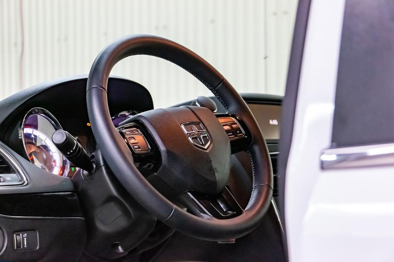 2017 Dodge Grand Caravan SXT Premium Plus Red Deer AB