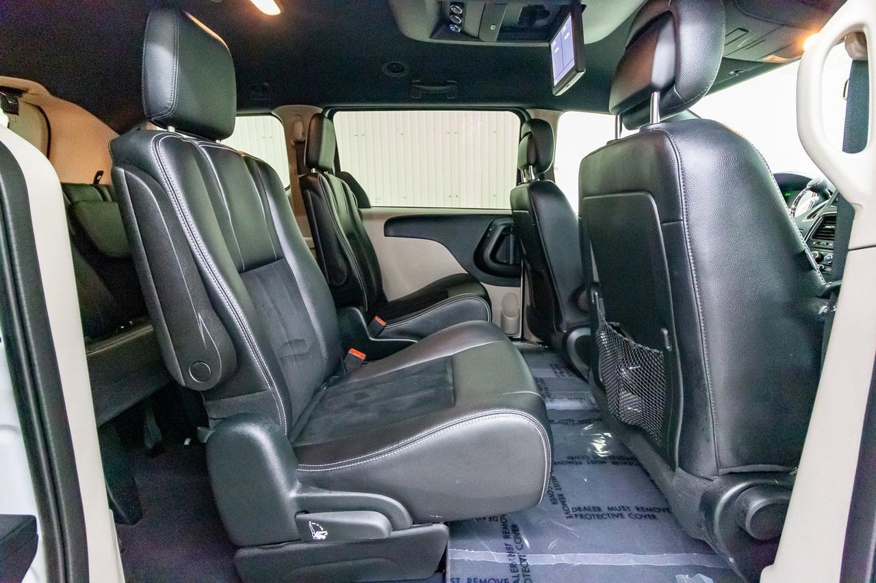 2017 Dodge Grand Caravan SXT Premium Plus Red Deer AB