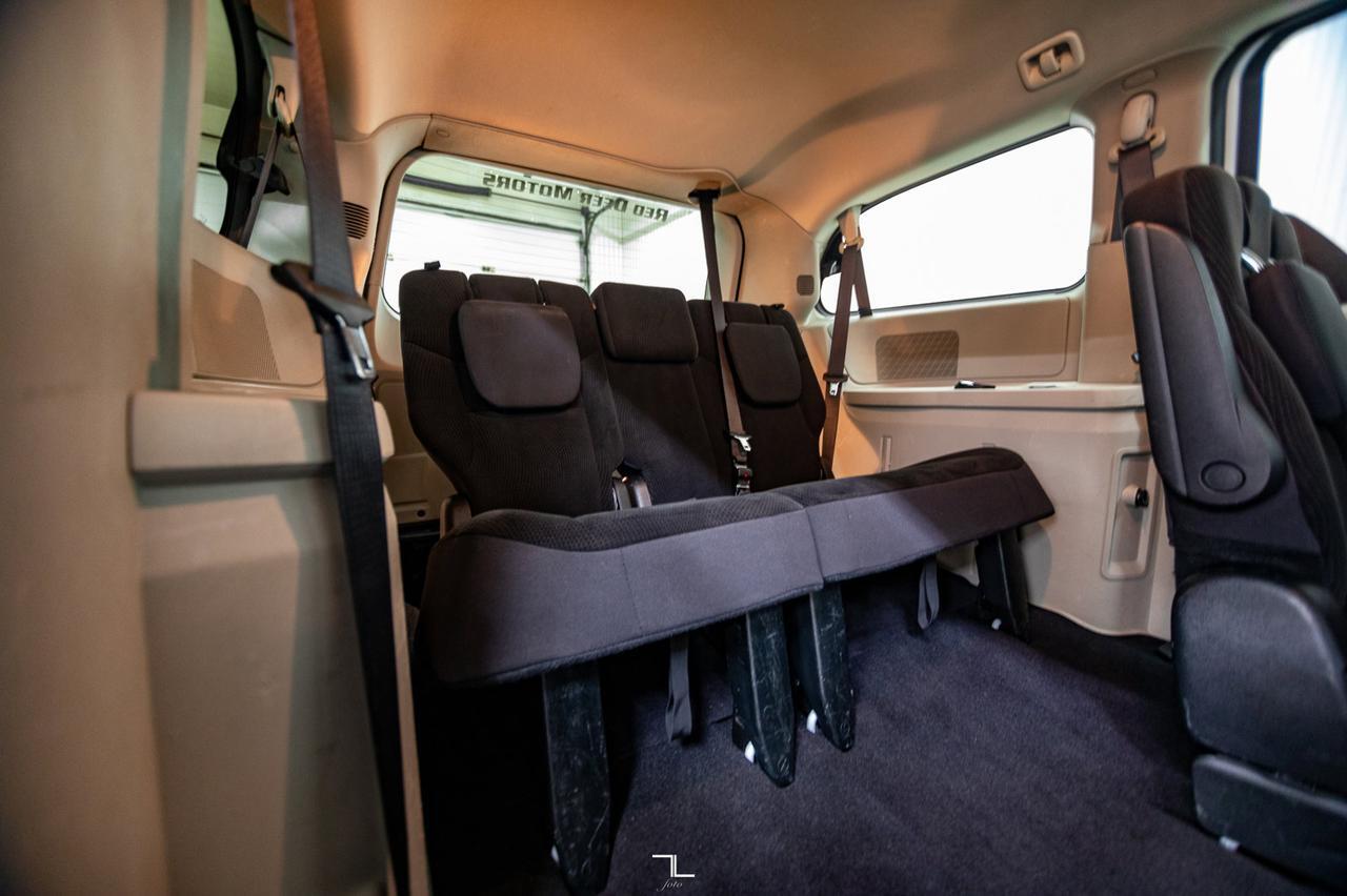 2017 Dodge Grand Caravan SXT Red Deer AB