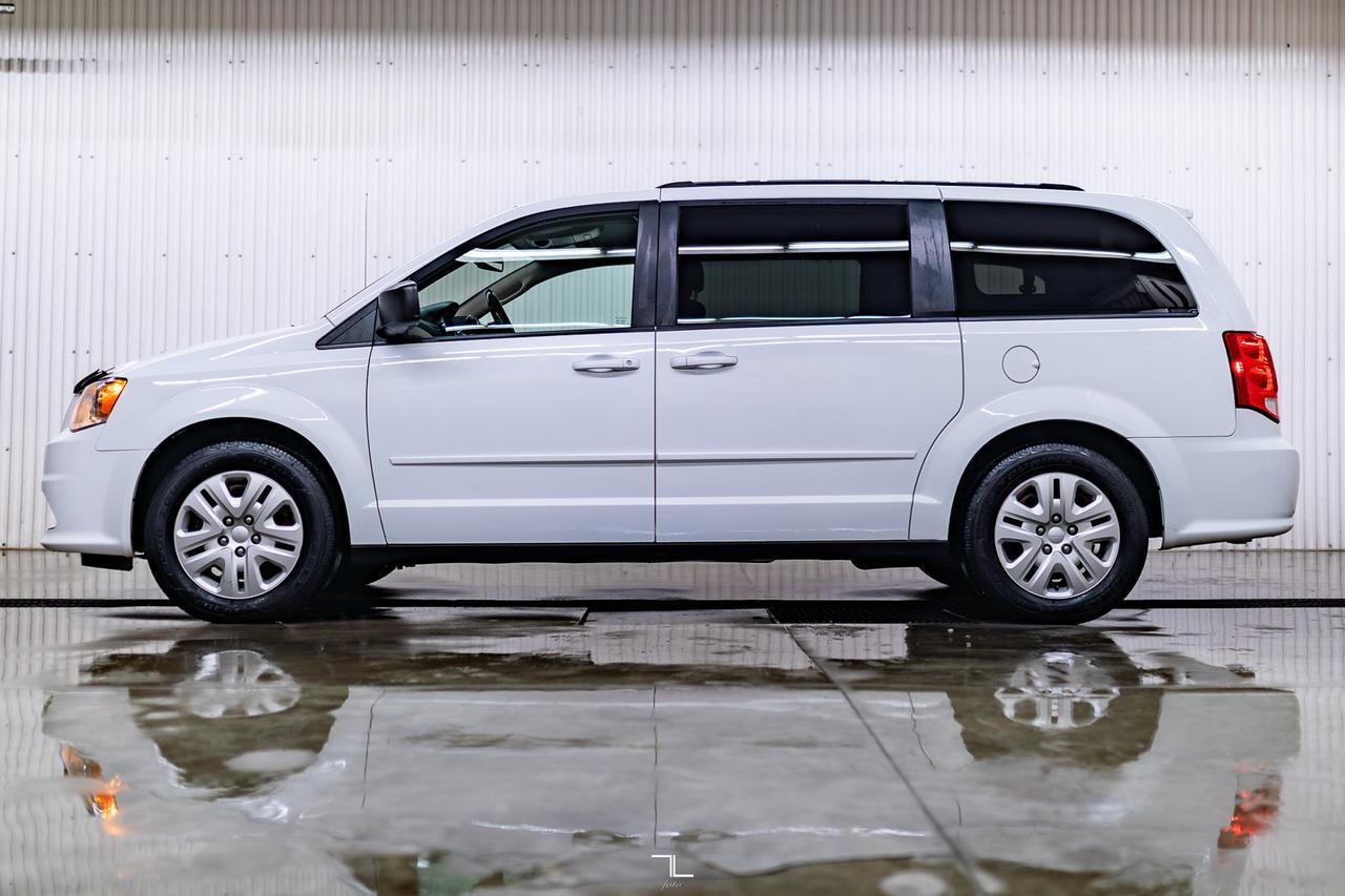 2017 Dodge Grand Caravan SXT Red Deer AB