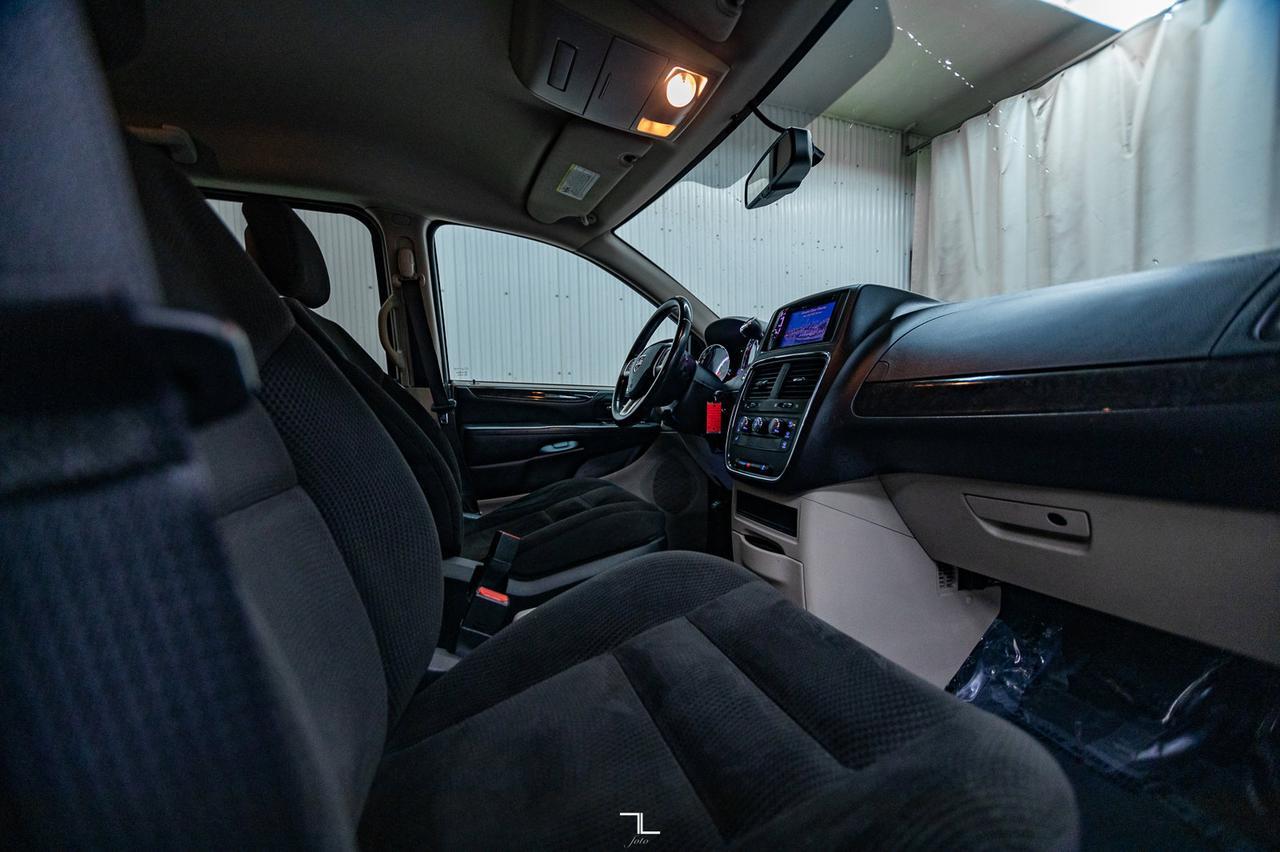 2017 Dodge Grand Caravan SXT Red Deer AB