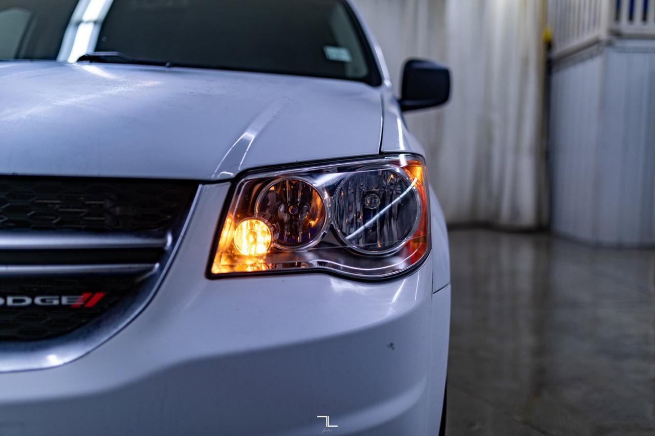 2017 Dodge Grand Caravan SXT Stow N' Go Red Deer AB