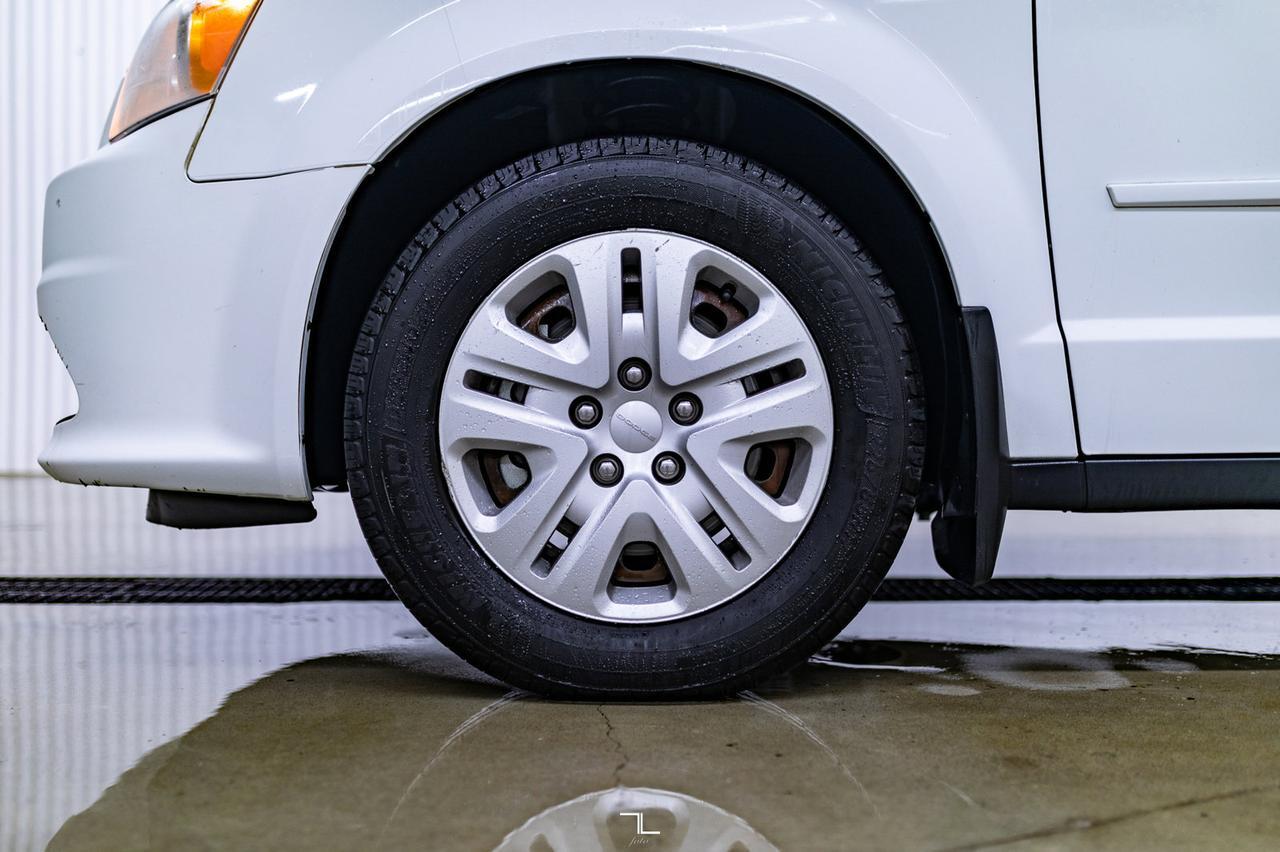 2017 Dodge Grand Caravan SXT Stow N' Go Red Deer AB