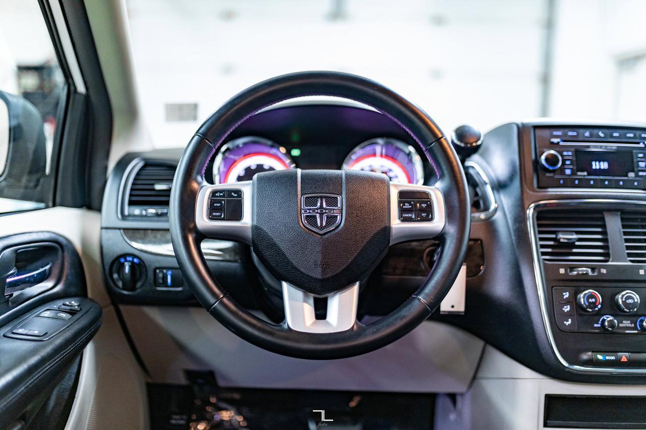 2017 Dodge Grand Caravan SXT Stow N' Go Red Deer AB