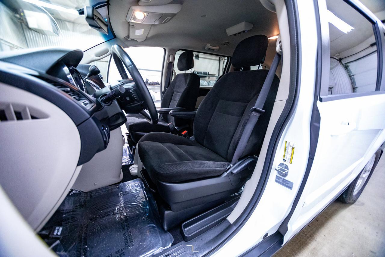 2017 Dodge Grand Caravan SXT Stow N' Go Red Deer AB