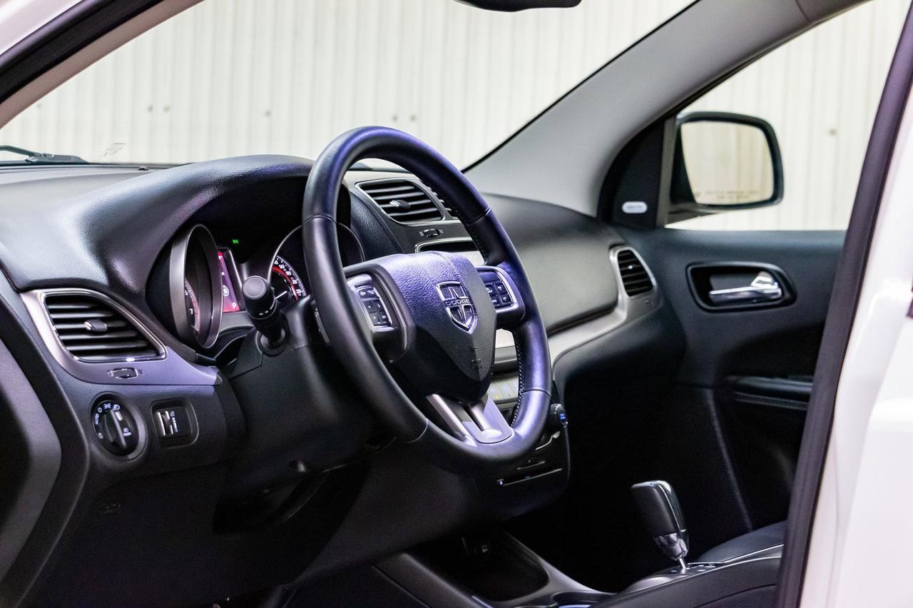 2017 Dodge Journey AWD Crossroad Leather Roof DVD Red Deer AB