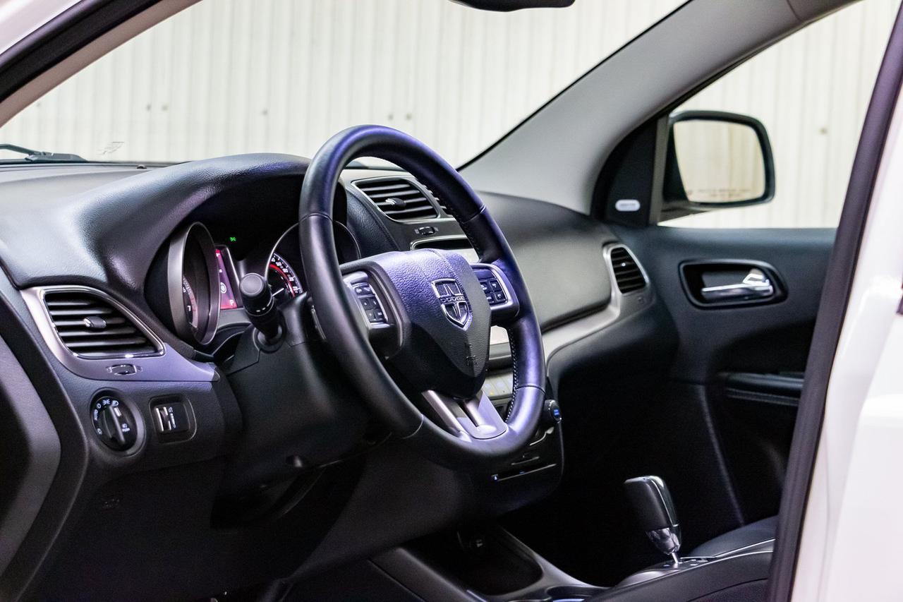 2017 Dodge Journey AWD Crossroad Leather Roof DVD Red Deer AB