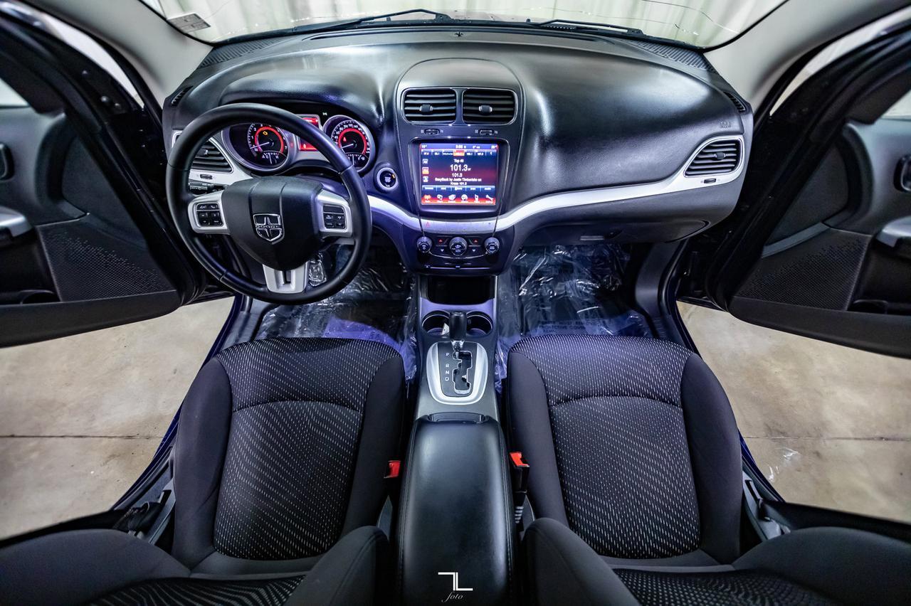 2017 Dodge Journey AWD SXT Red Deer AB