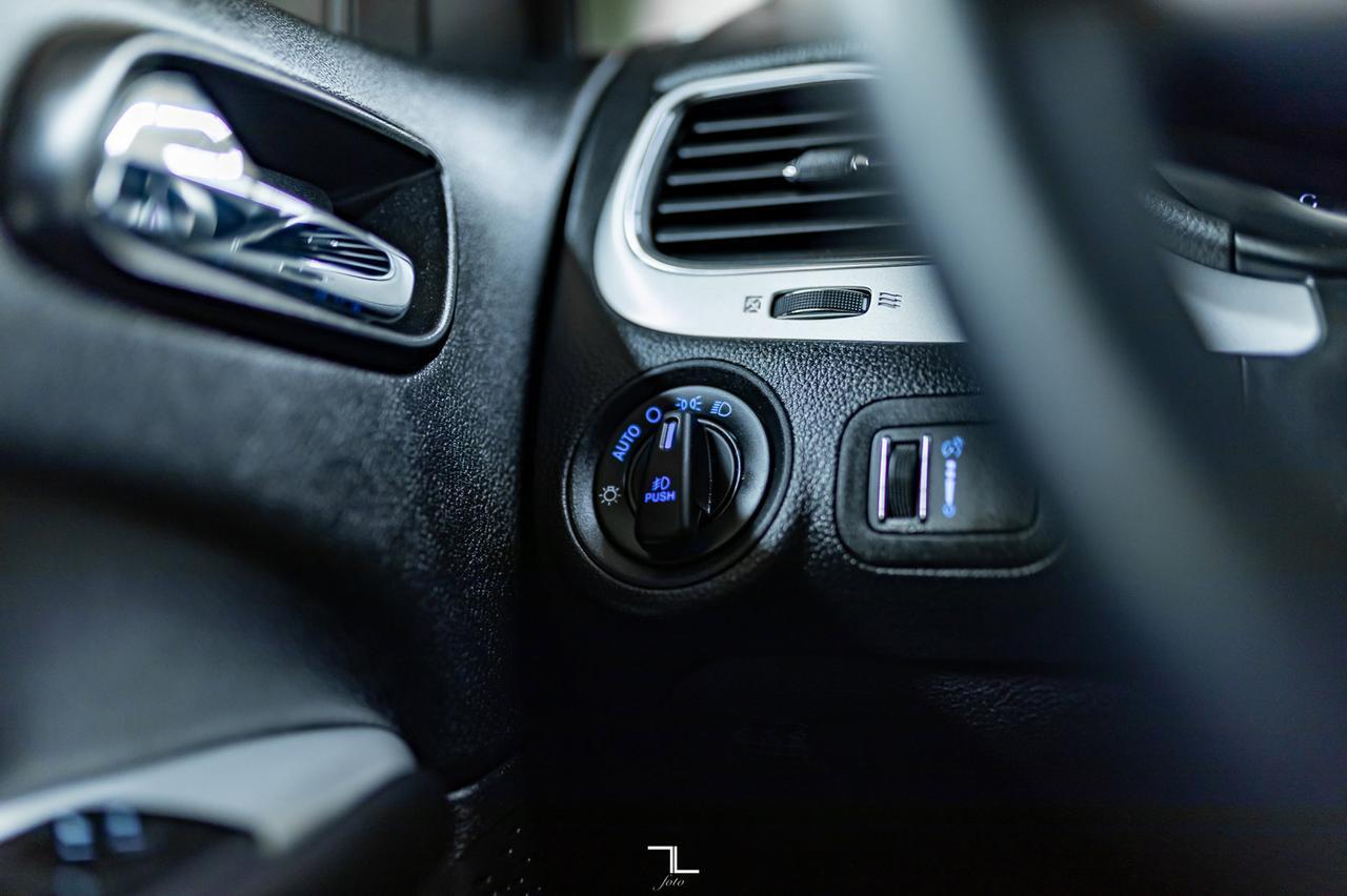 2017 Dodge Journey AWD SXT Red Deer AB