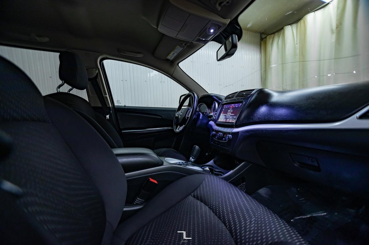 2017 Dodge Journey AWD SXT Red Deer AB