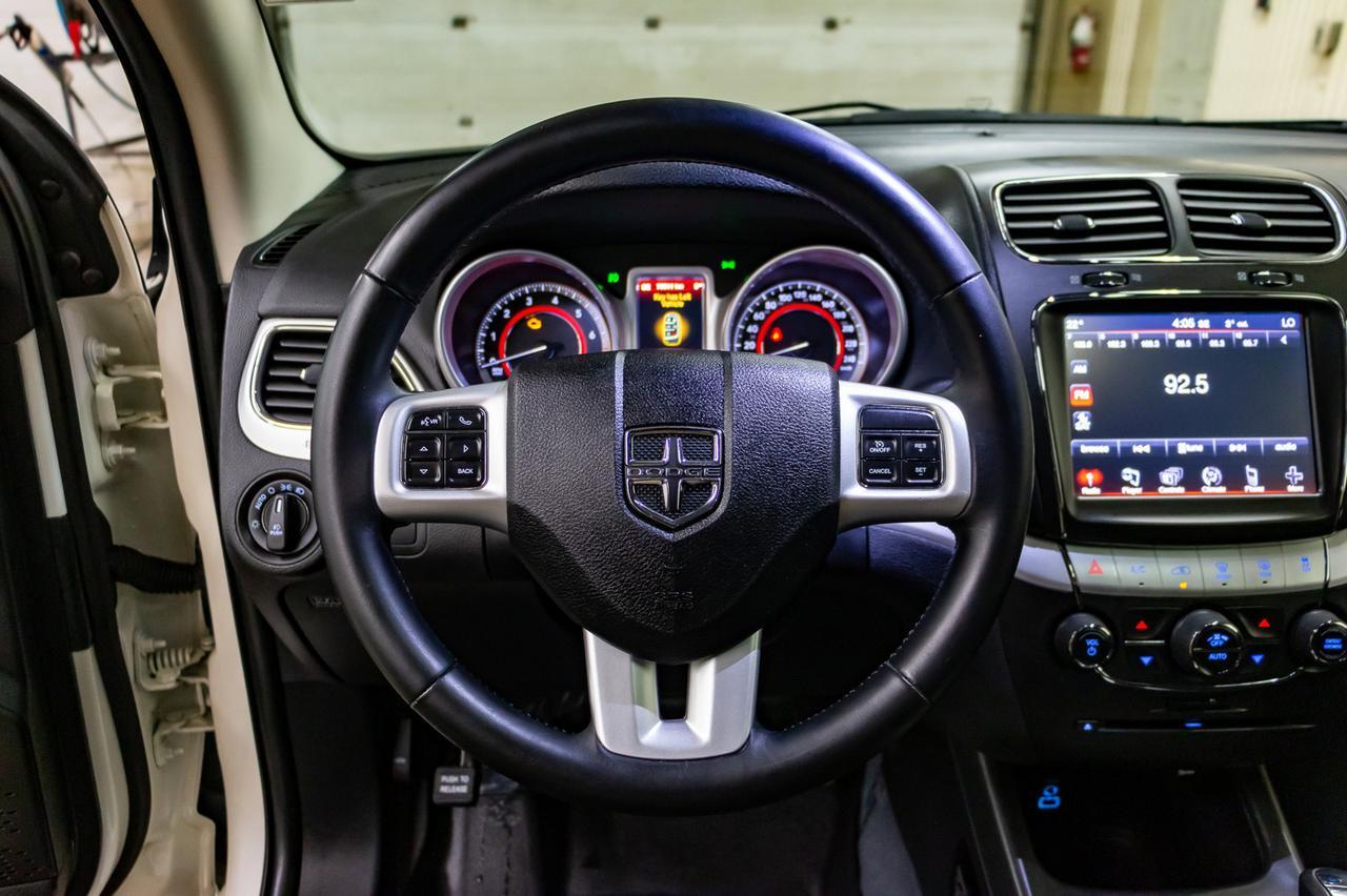 2017 Dodge Journey AWD SXT Roof DVD Red Deer AB