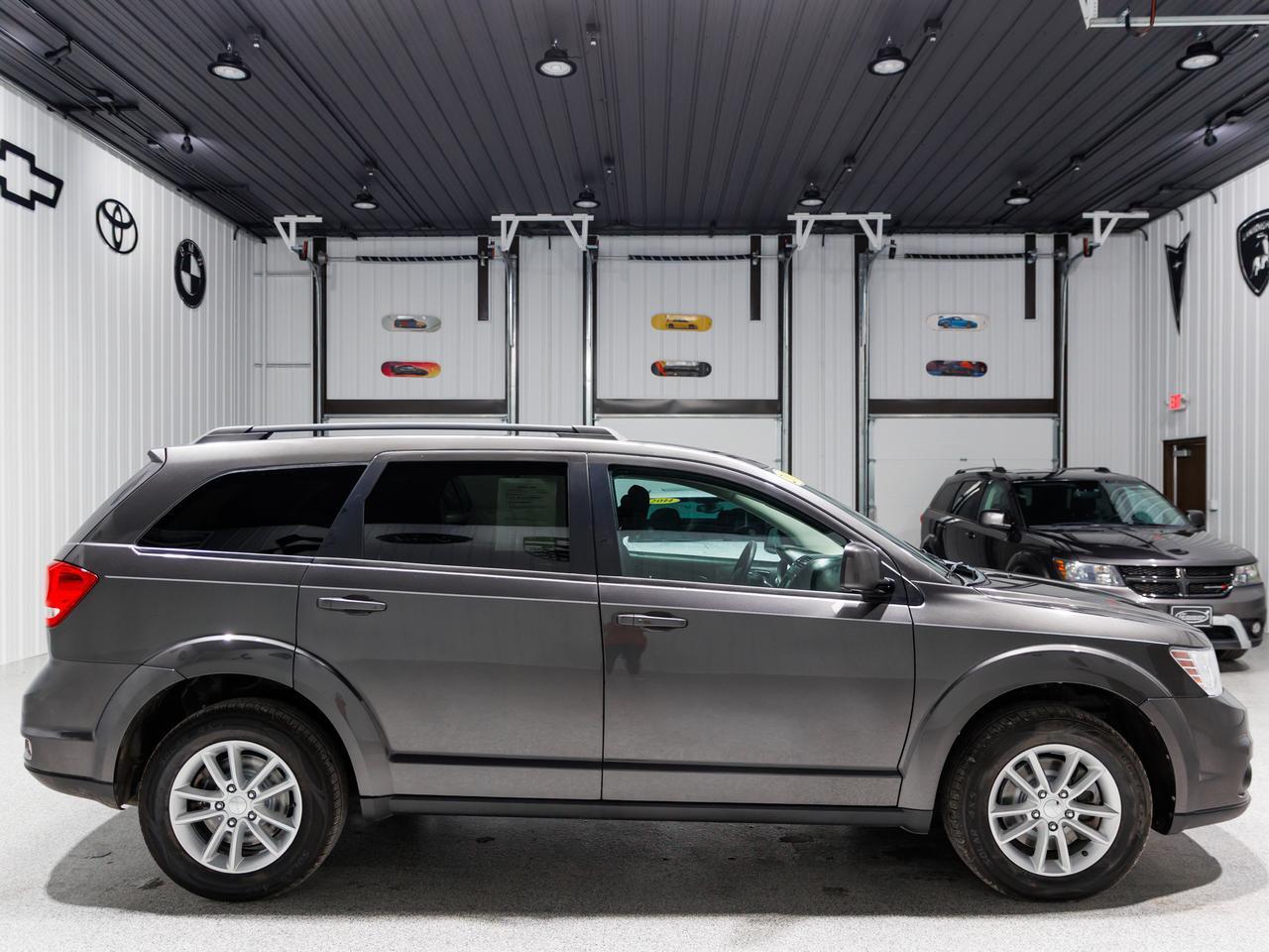 2017 Dodge Journey SXT 7-Passenger Cranberry PA