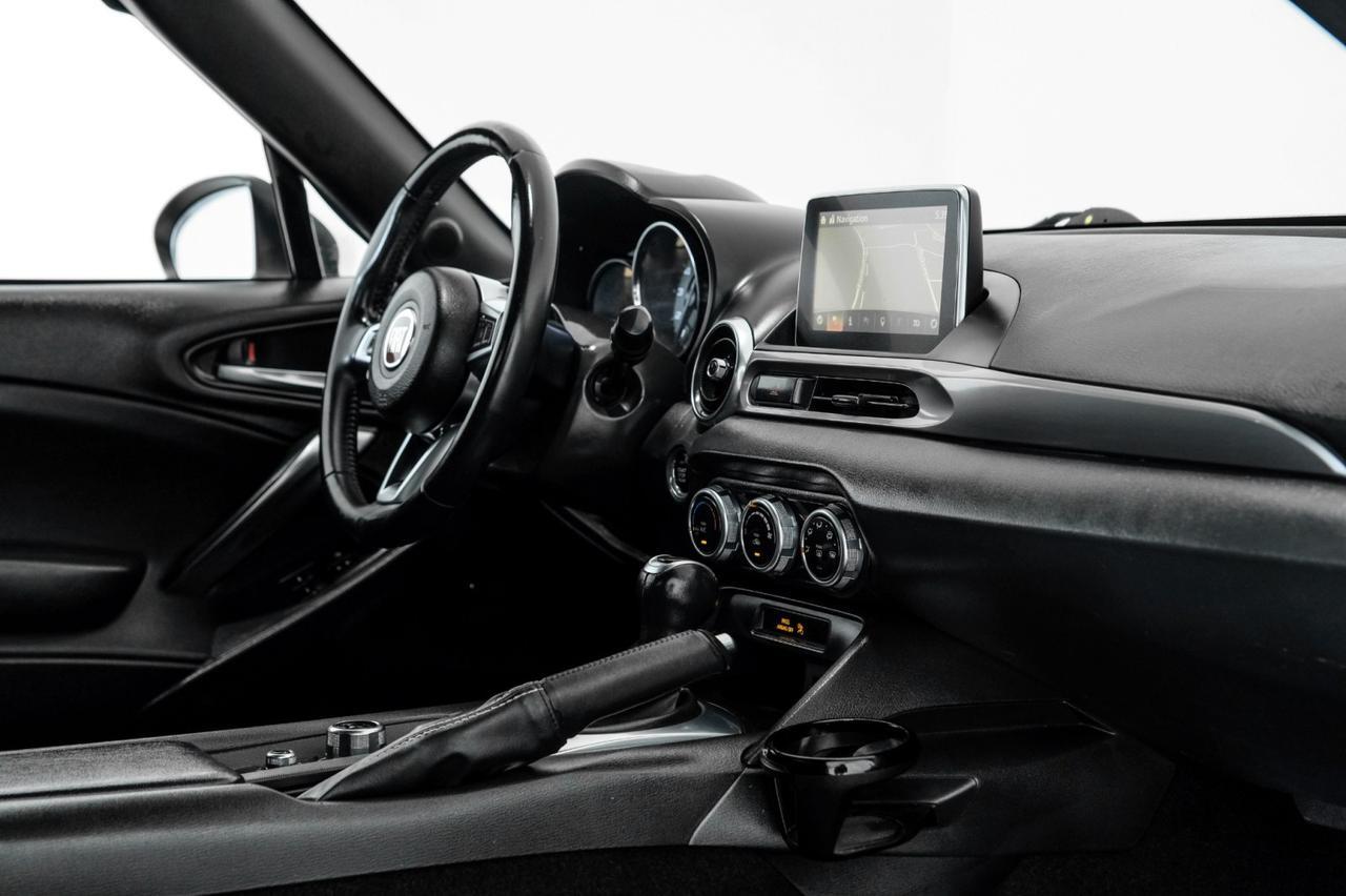 2017 FIAT 124 Spider CLASSICA AUTOMATIC TECH COLLECTION NAVIGATION REAR CAMERA KEYLESS START BLUETOOTH Carrollton TX
