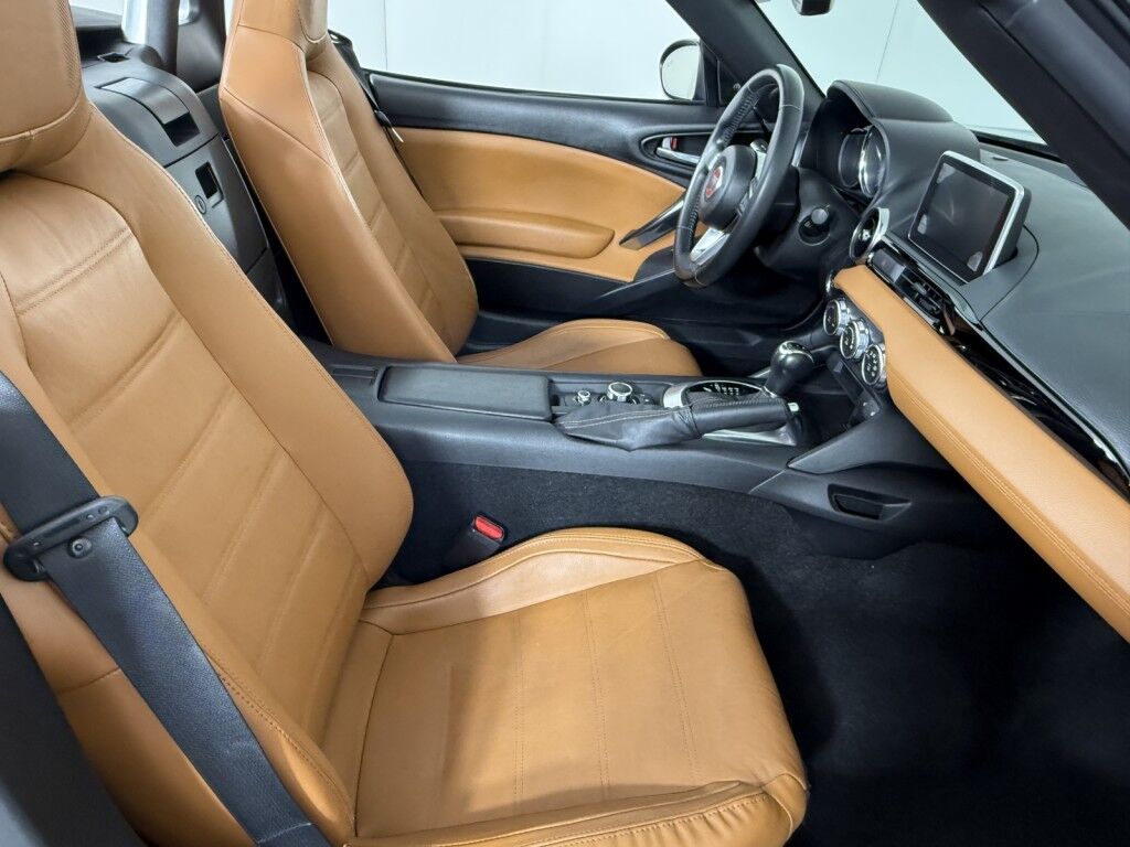2017 FIAT 124 Spider Lusso Convertible Premium Maumee OH
