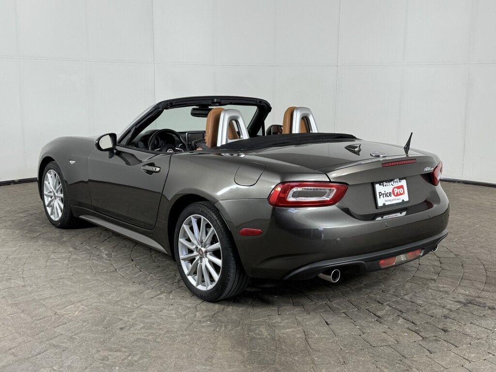 2017 FIAT 124 Spider Lusso Convertible Premium Maumee OH