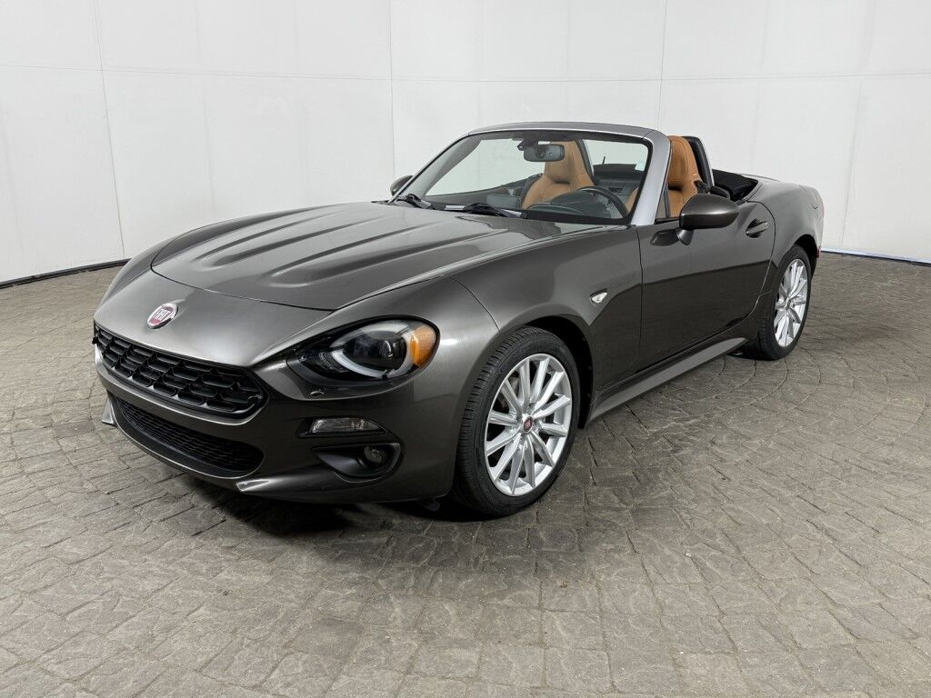 2017 FIAT 124 Spider Lusso Convertible Premium Maumee OH
