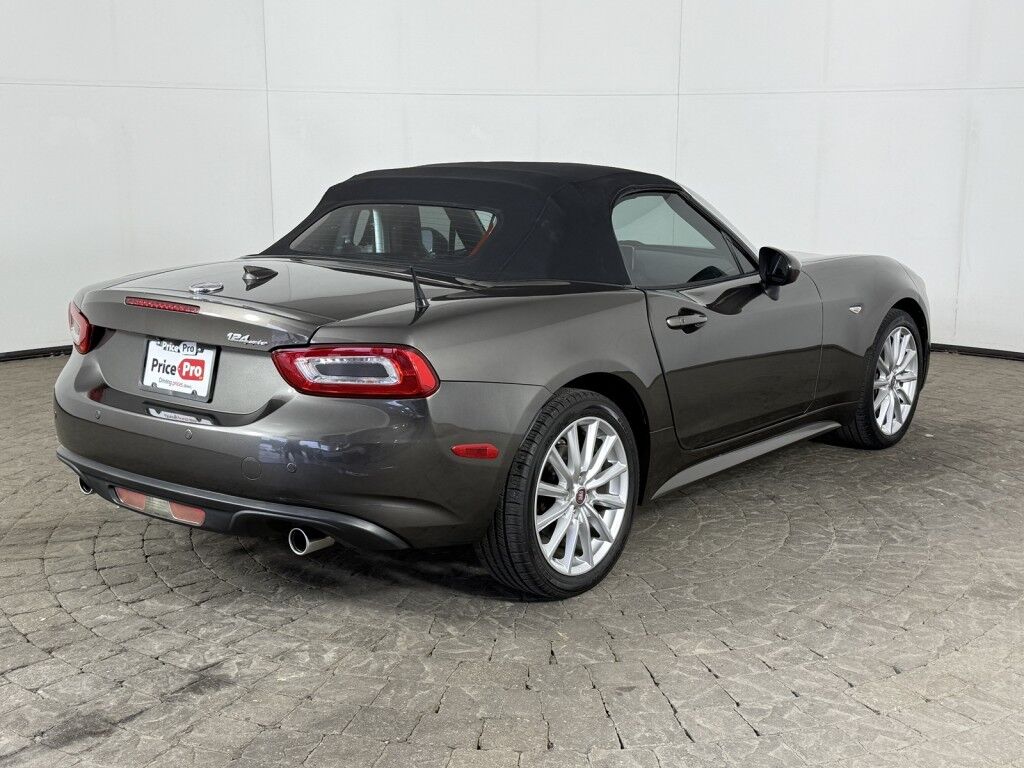 2017 FIAT 124 Spider Lusso Convertible Premium Maumee OH