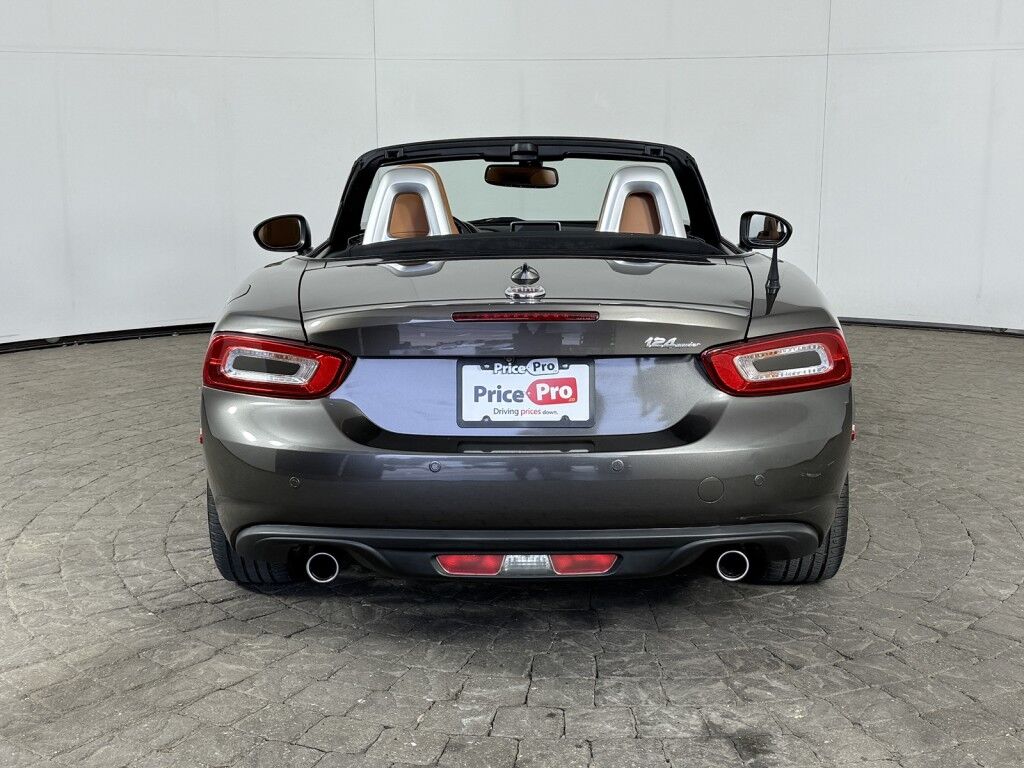 2017 FIAT 124 Spider Lusso Convertible Premium Maumee OH