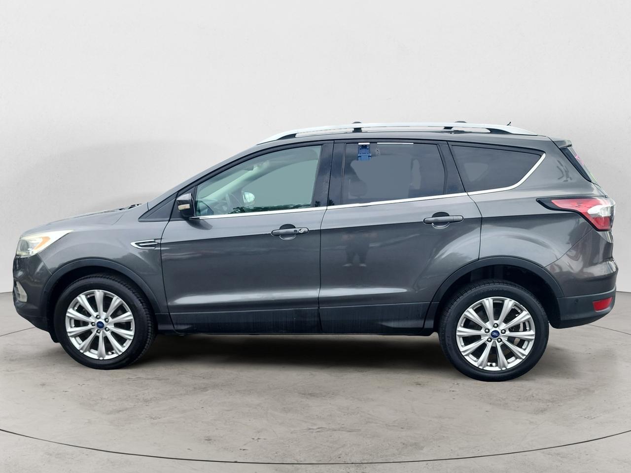 2017 FORD ESCAPE TITANIUM Kansas City MO