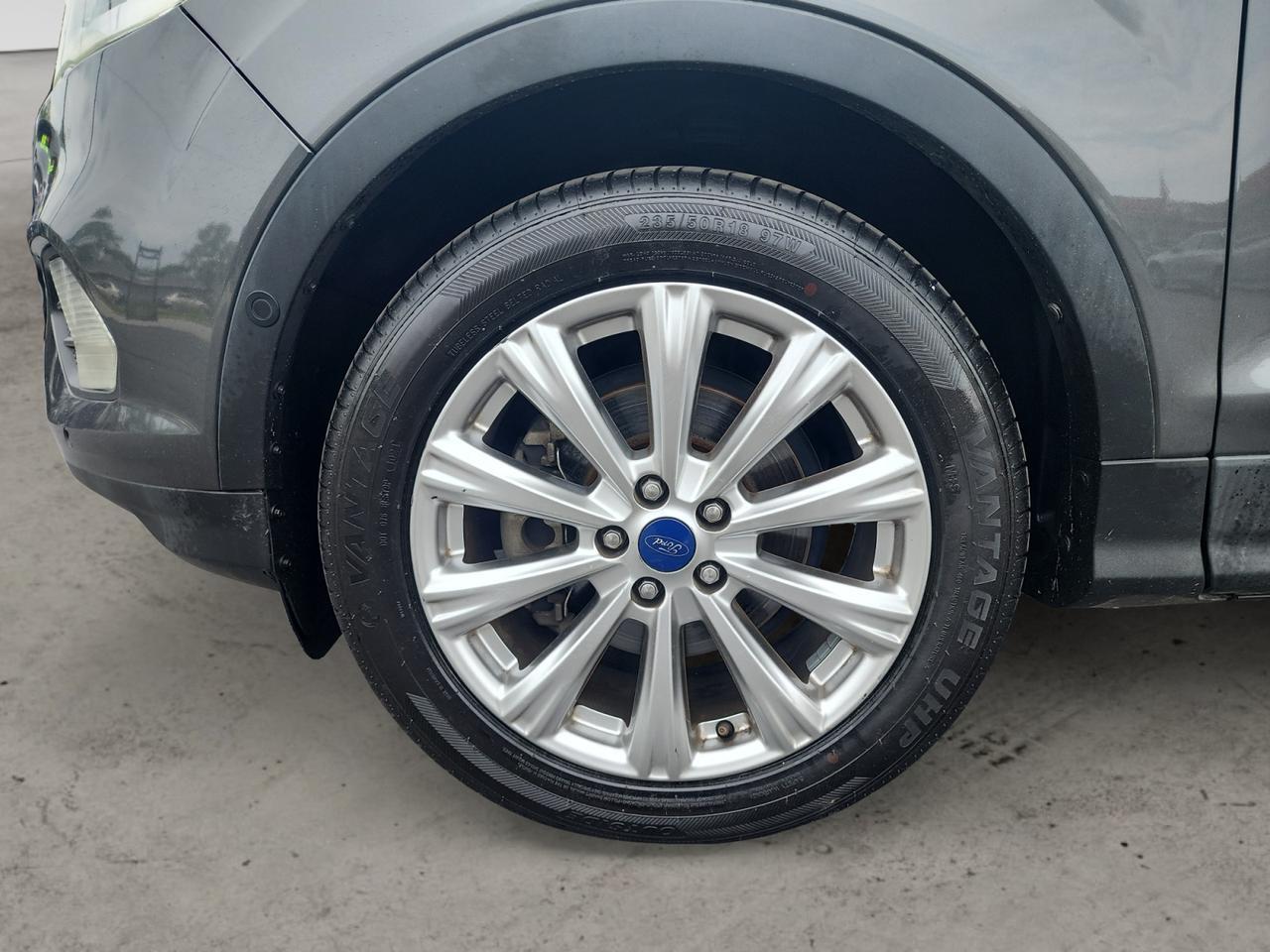 2017 FORD ESCAPE TITANIUM Kansas City MO