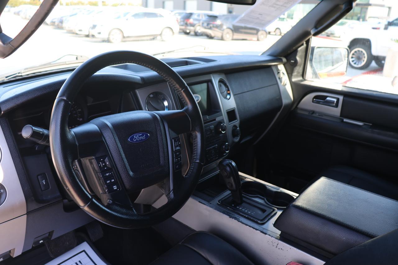 2017 FORD EXPEDITION XLT SILVER at G Motors