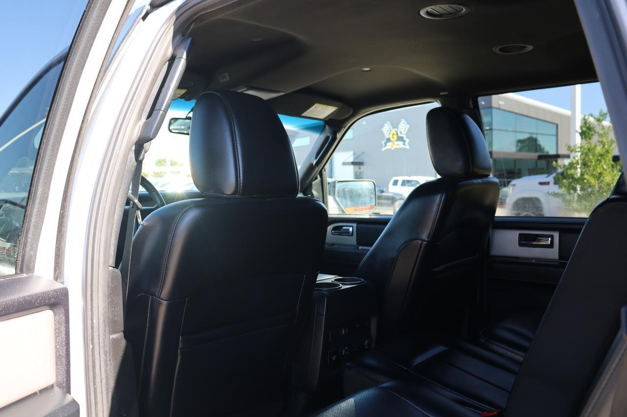 2017 FORD EXPEDITION XLT SILVER at G Motors