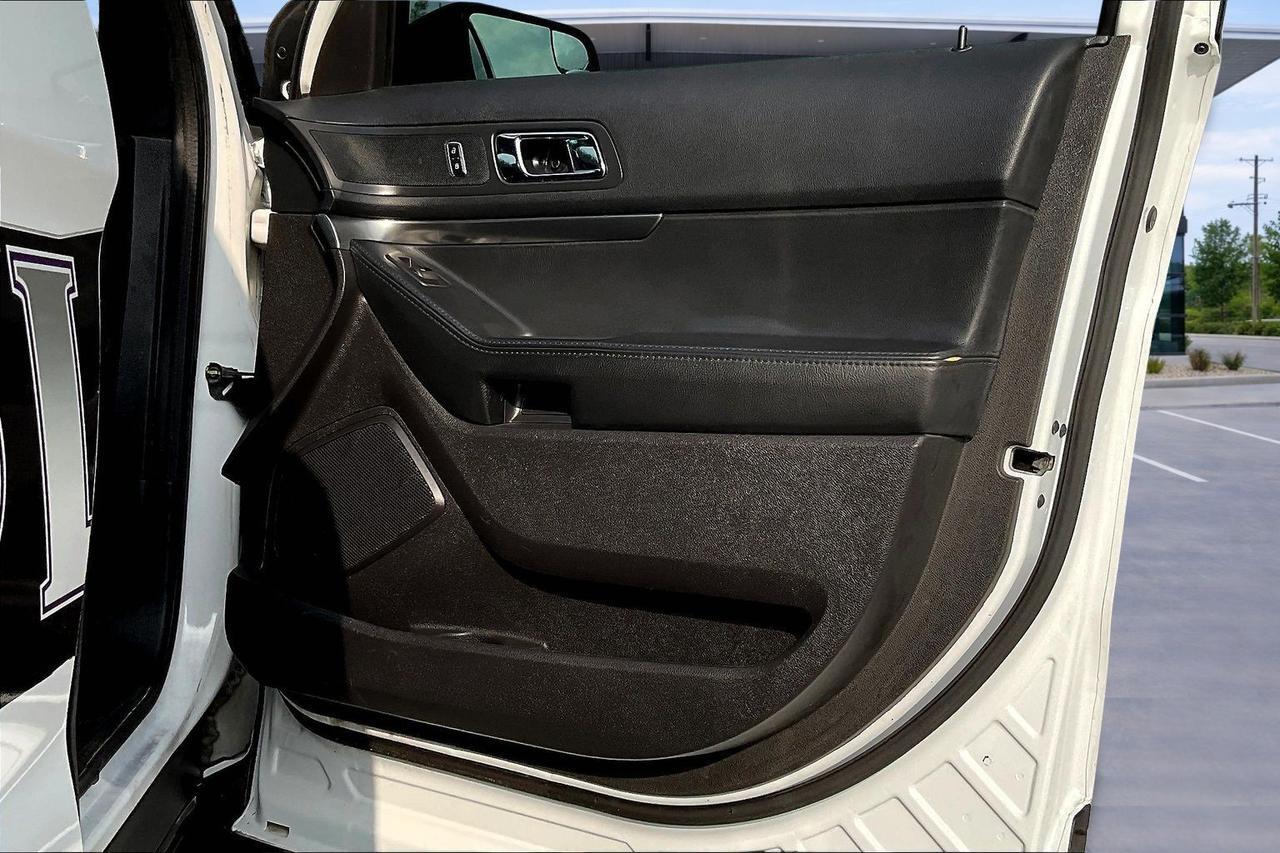 2017 FORD EXPLORER POLICE INTERCEPTOR Houston TX