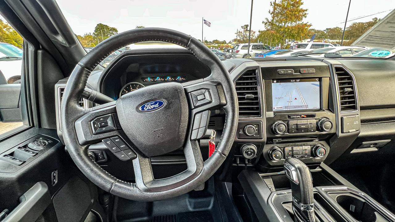 2017 FORD F150 XLT 4X4 FX4 OFF ROAD, NAVIGATION, BLUETOOTH, TOW
