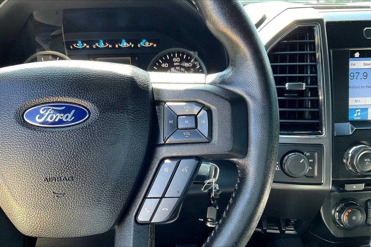 2017 FORD F150 SUPERCREW Houston TX