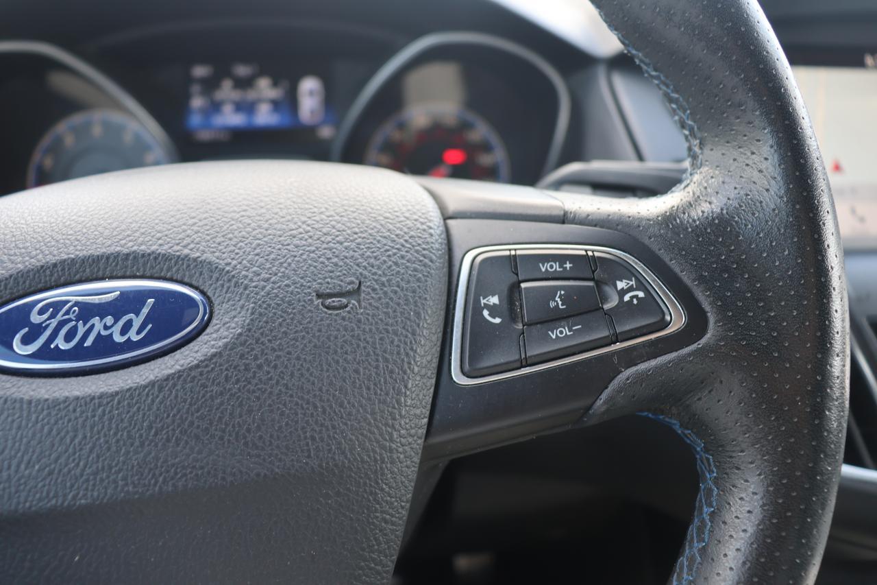 2017 FORD FOCUS RS Houston TX