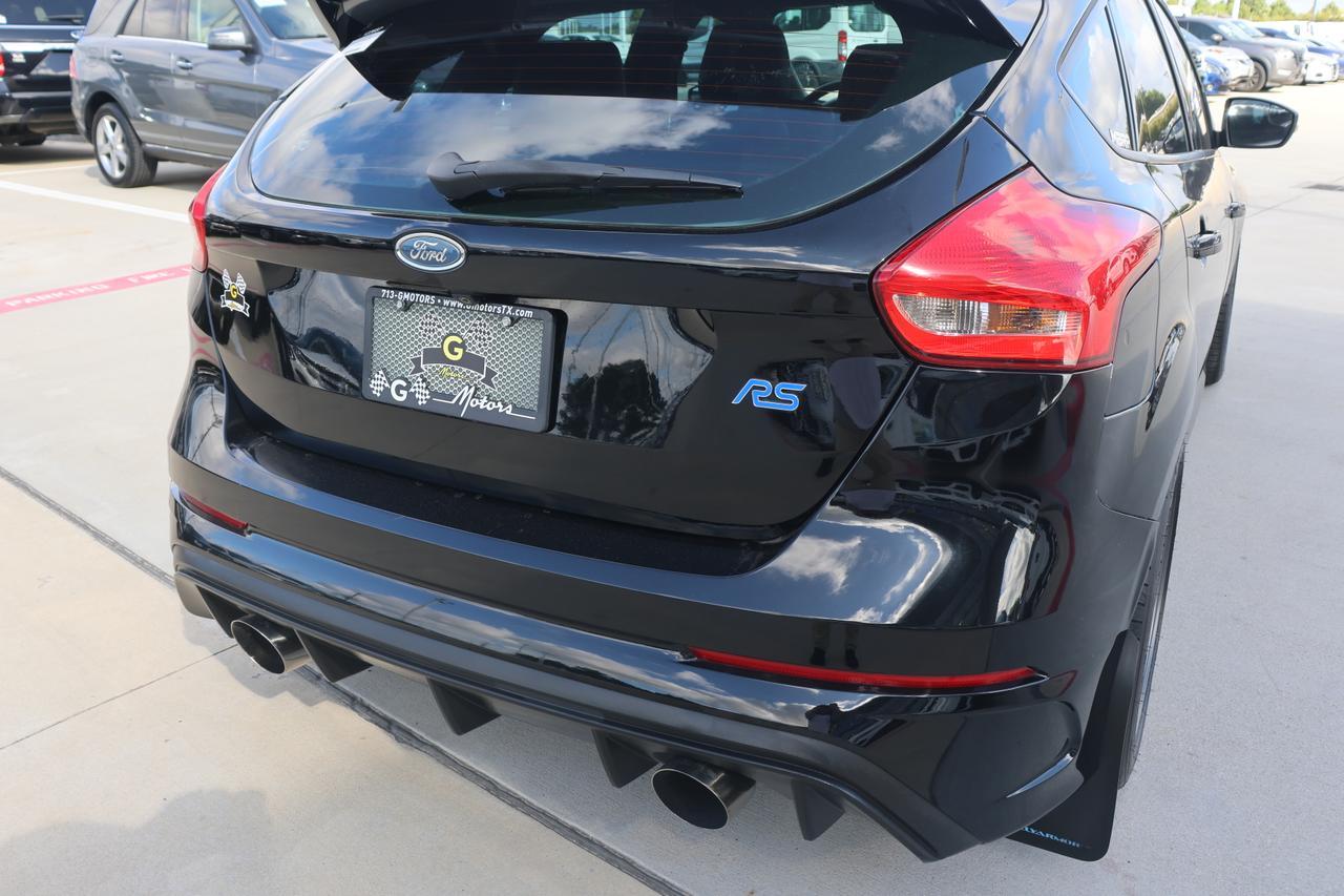 2017 FORD FOCUS RS Houston TX