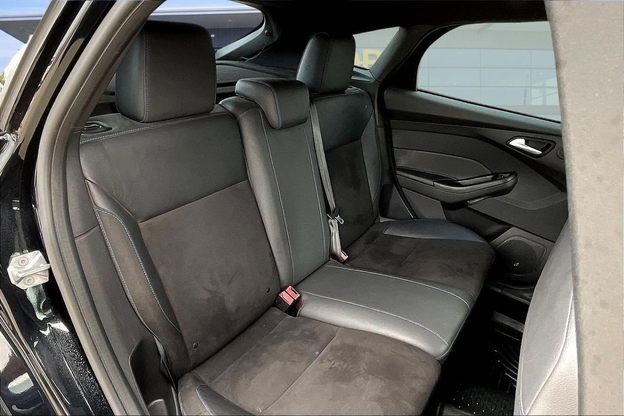 2017 FORD FOCUS RS Houston TX