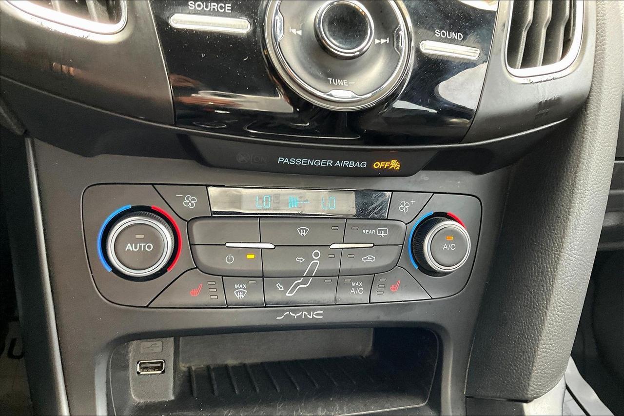 2017 FORD FOCUS RS Houston TX