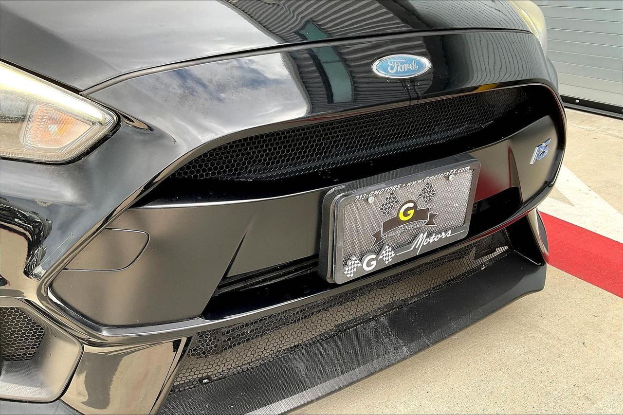 2017 FORD FOCUS RS Houston TX