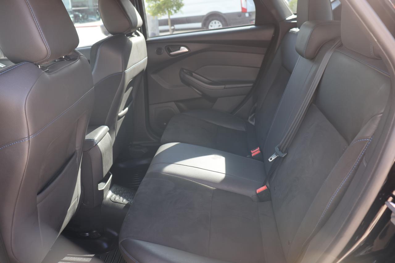 2017 FORD FOCUS RS Houston TX