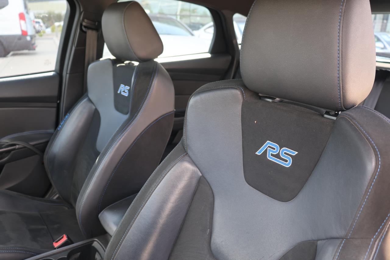 2017 FORD FOCUS RS Houston TX