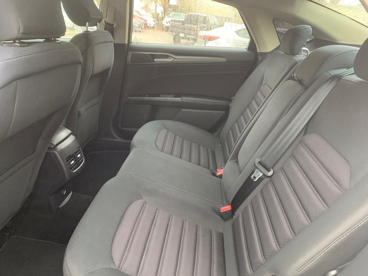 2017 FORD FUSION HYBRID SEDAN 4D SE 2.0L Austin TX