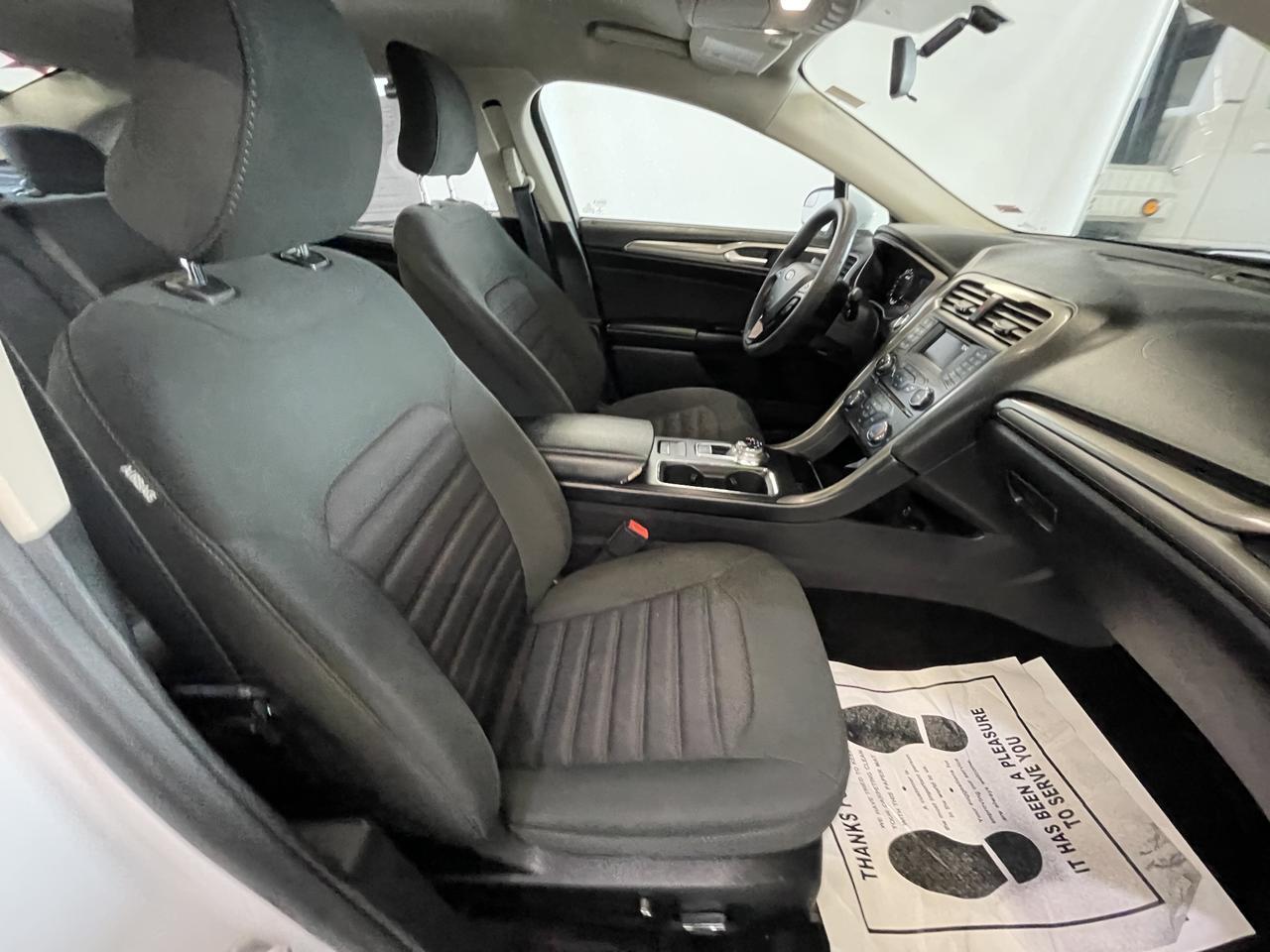 2017 FORD FUSION SE Kansas City MO