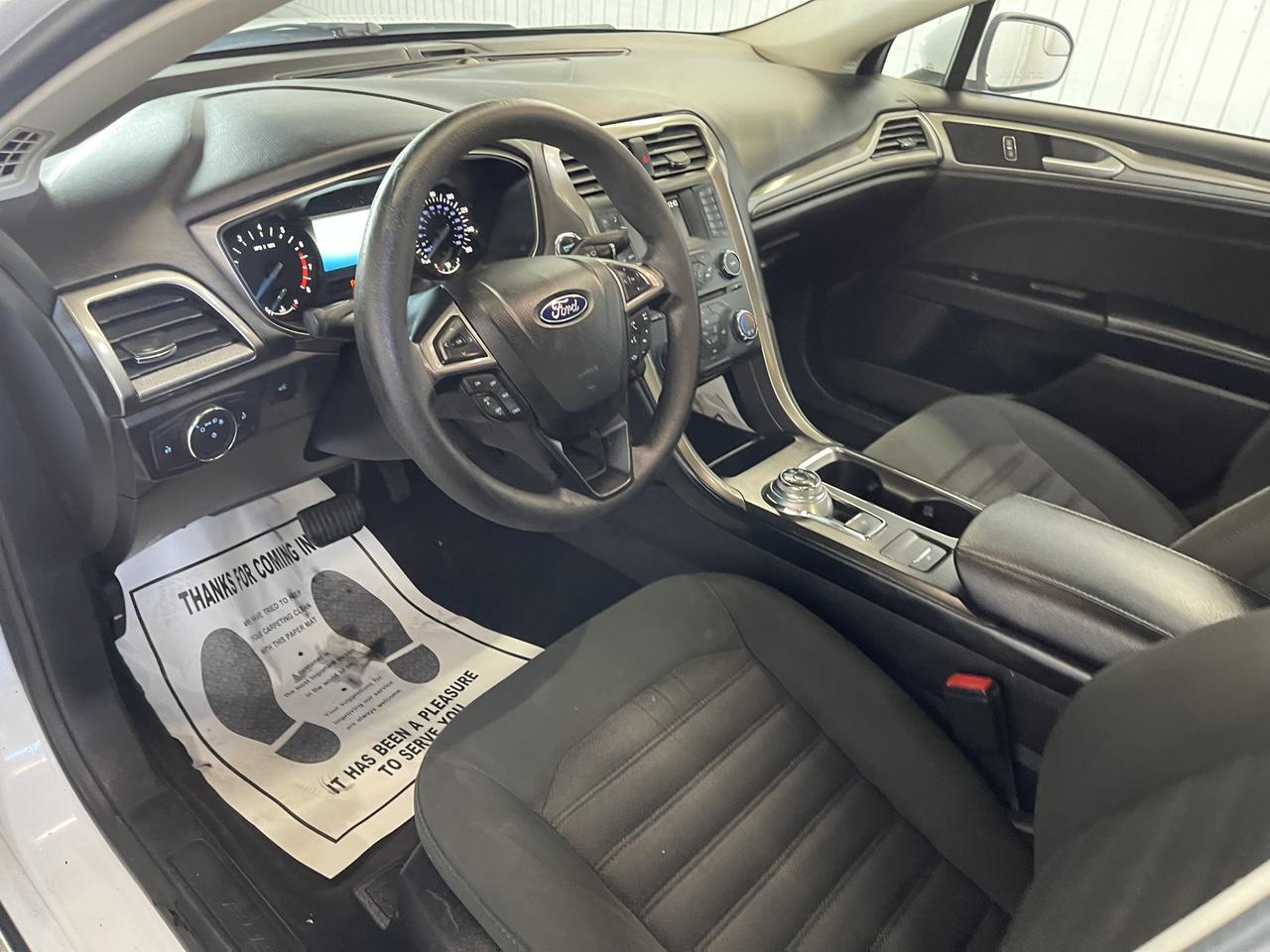 2017 FORD FUSION SE Kansas City MO