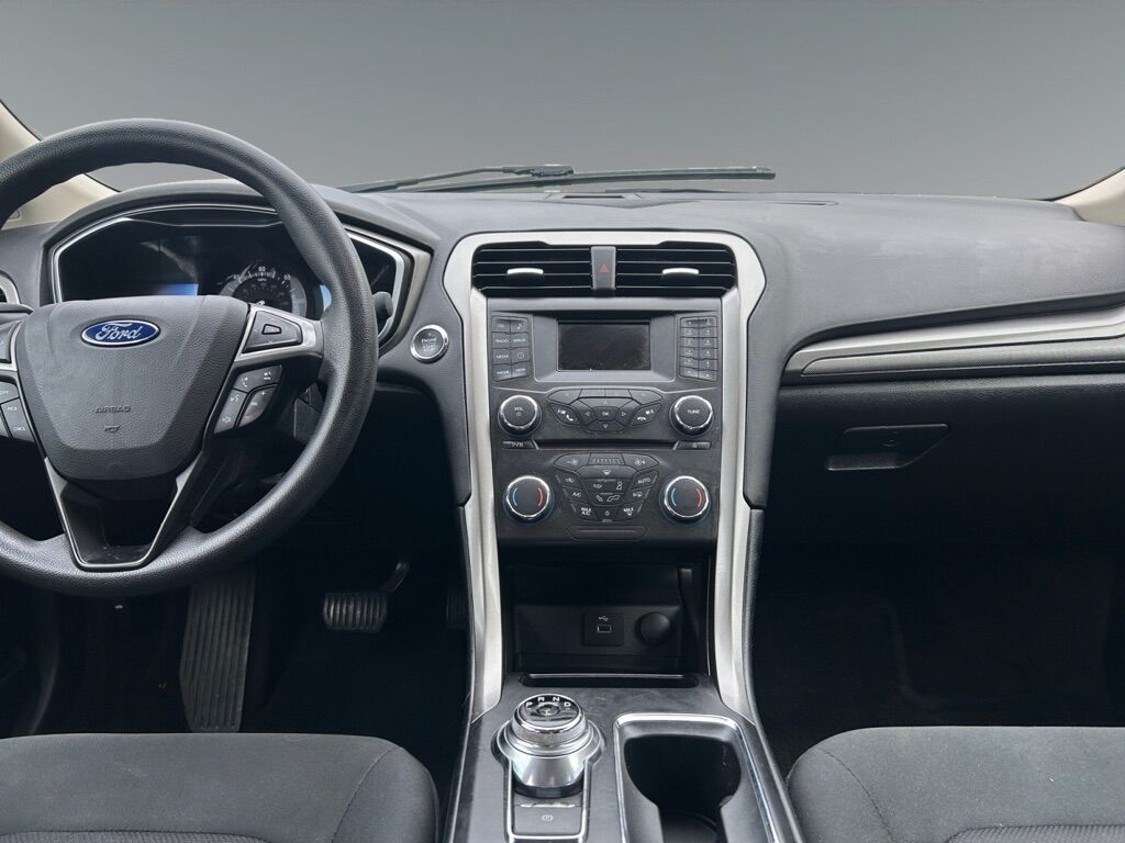 2017 FORD FUSION SE HYBRID Toledo OH