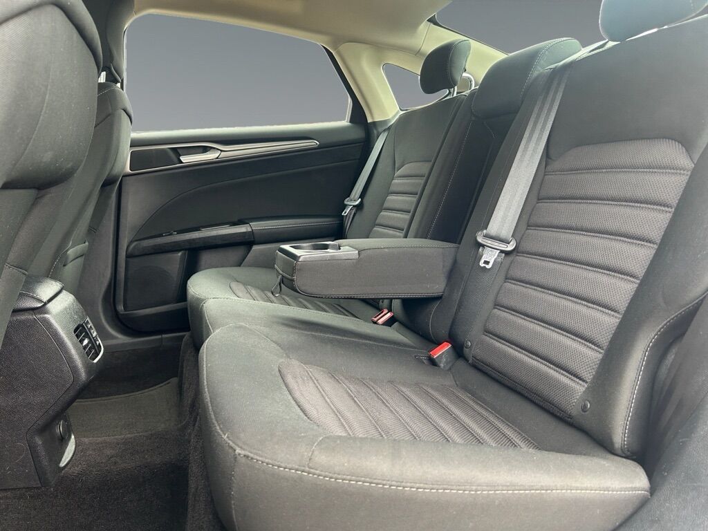 2017 FORD FUSION SE HYBRID Toledo OH