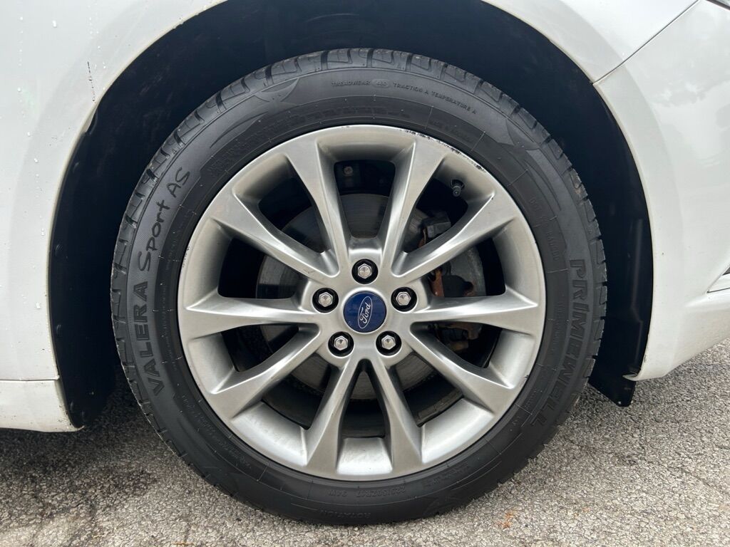 2017 FORD FUSION SE HYBRID Toledo OH