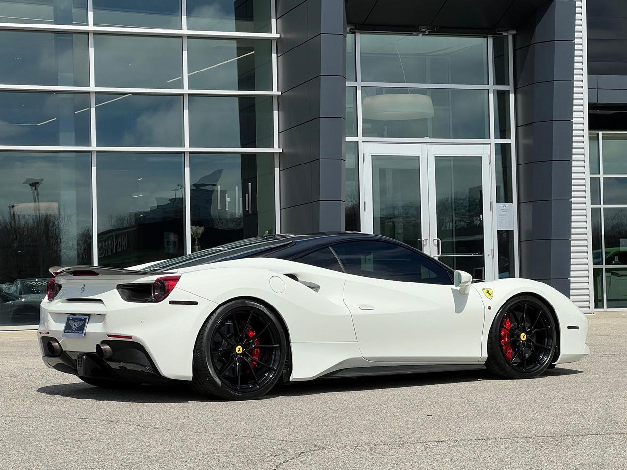 2017 Ferrari 488 GTB Base