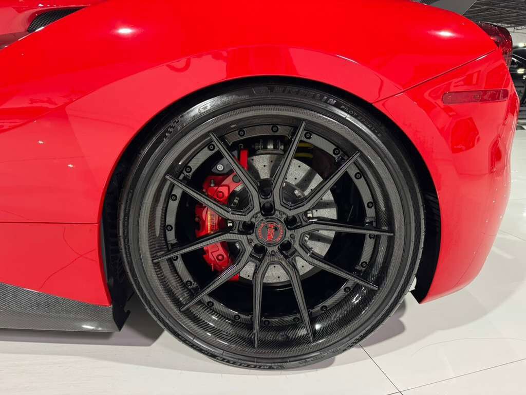 2017 Ferrari 488 GTB carbon body kit, Rosso Corsa paint, Cuoio interior, full electric seats, carbon galore & MUCH MORE!! Fort Lauderdale FL